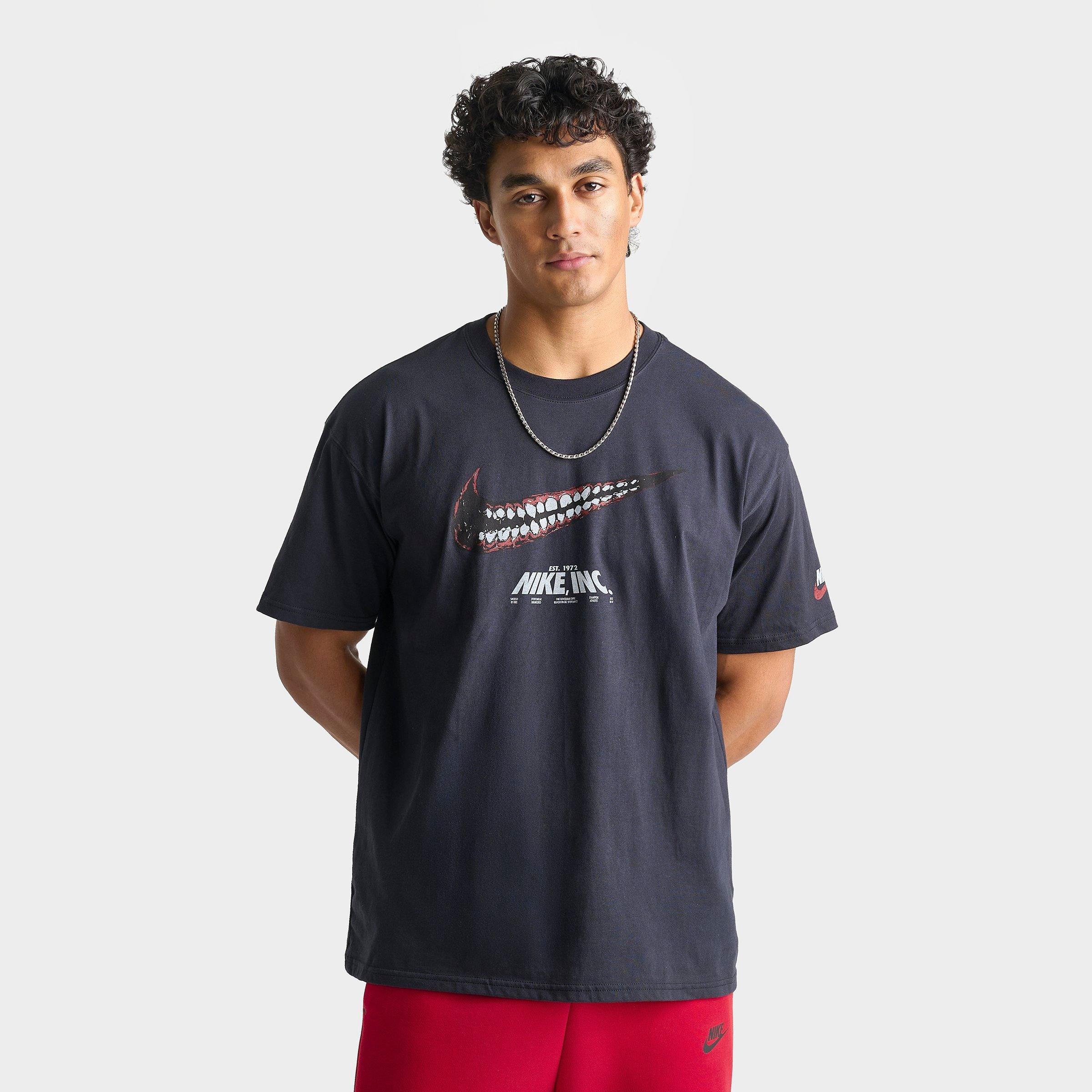 Nike Men's Sportswear Fear In The Air Graphic T-Shirt