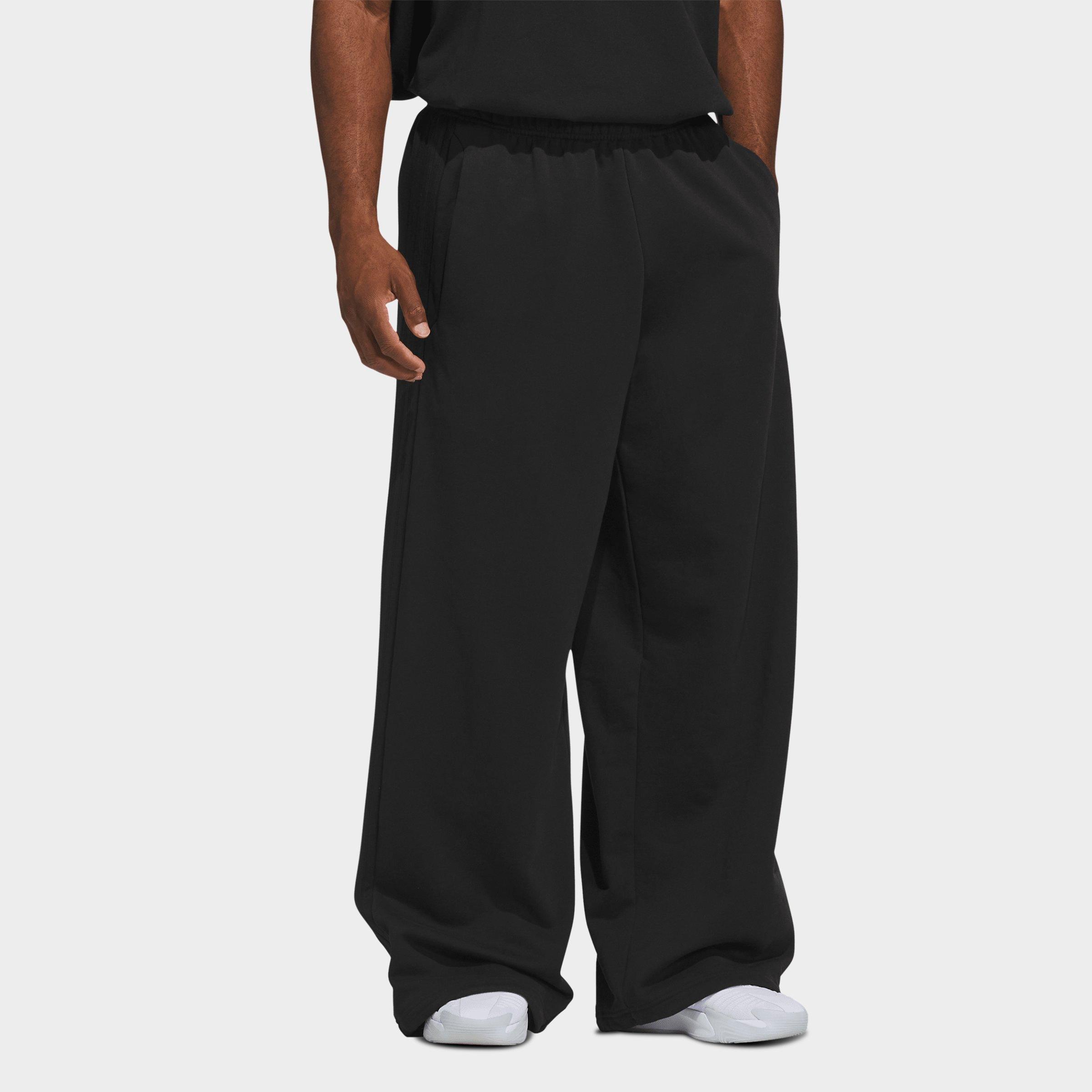 adidas Men's Basketball Fleece 3-Stripe Loose Sweatpants in Black Size: XL
