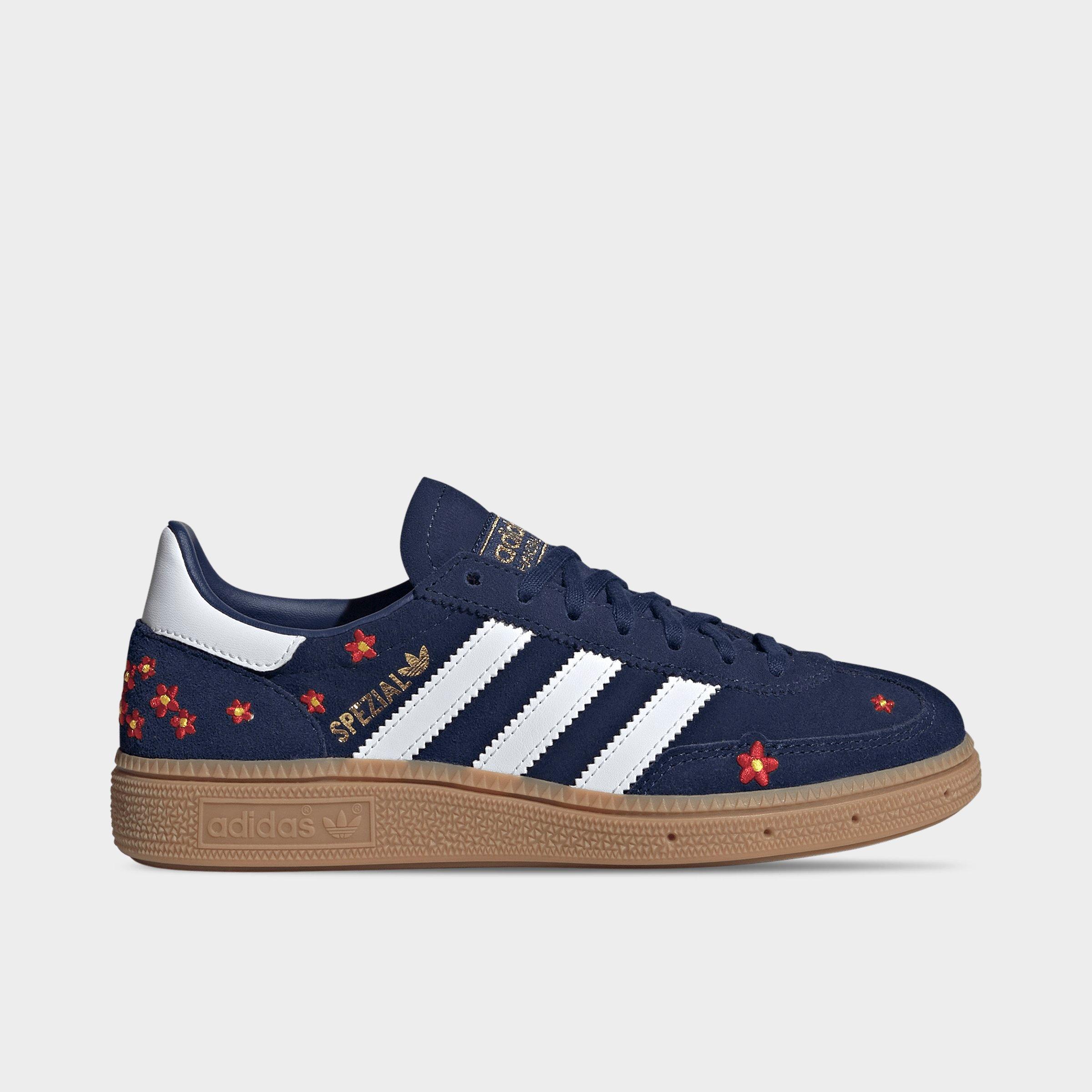 adidas Big Kids Originals Handball Spezial Casual Shoes in Dark Blue/Cloud White/Gum Size: 6.5