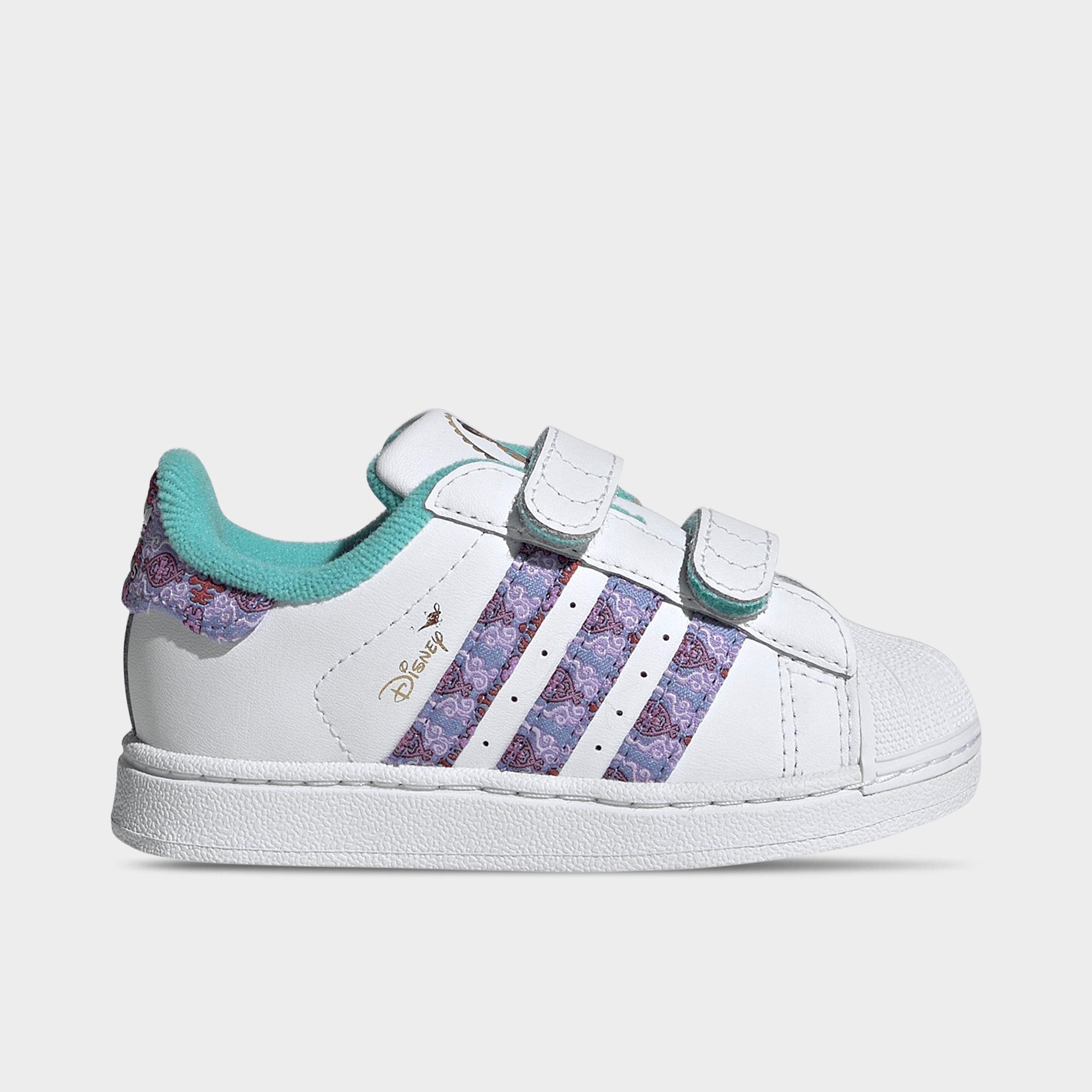 adidas Girls Infant and Toddler Originals x Disney Princess Superstar II Comfort Closure Casual Shoes in Cloud White/Supplier Colour/Gold Metallic Size: 4.0
