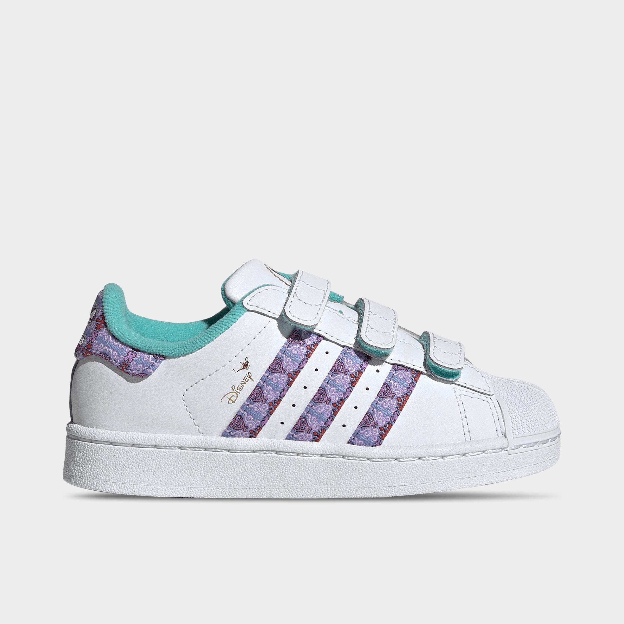 adidas Girls Little Kids Originals x Disney Princess Superstar II Comfort Closure Casual Shoes in Cloud White/Supplier Colour/Gold Metallic Size: 12.5