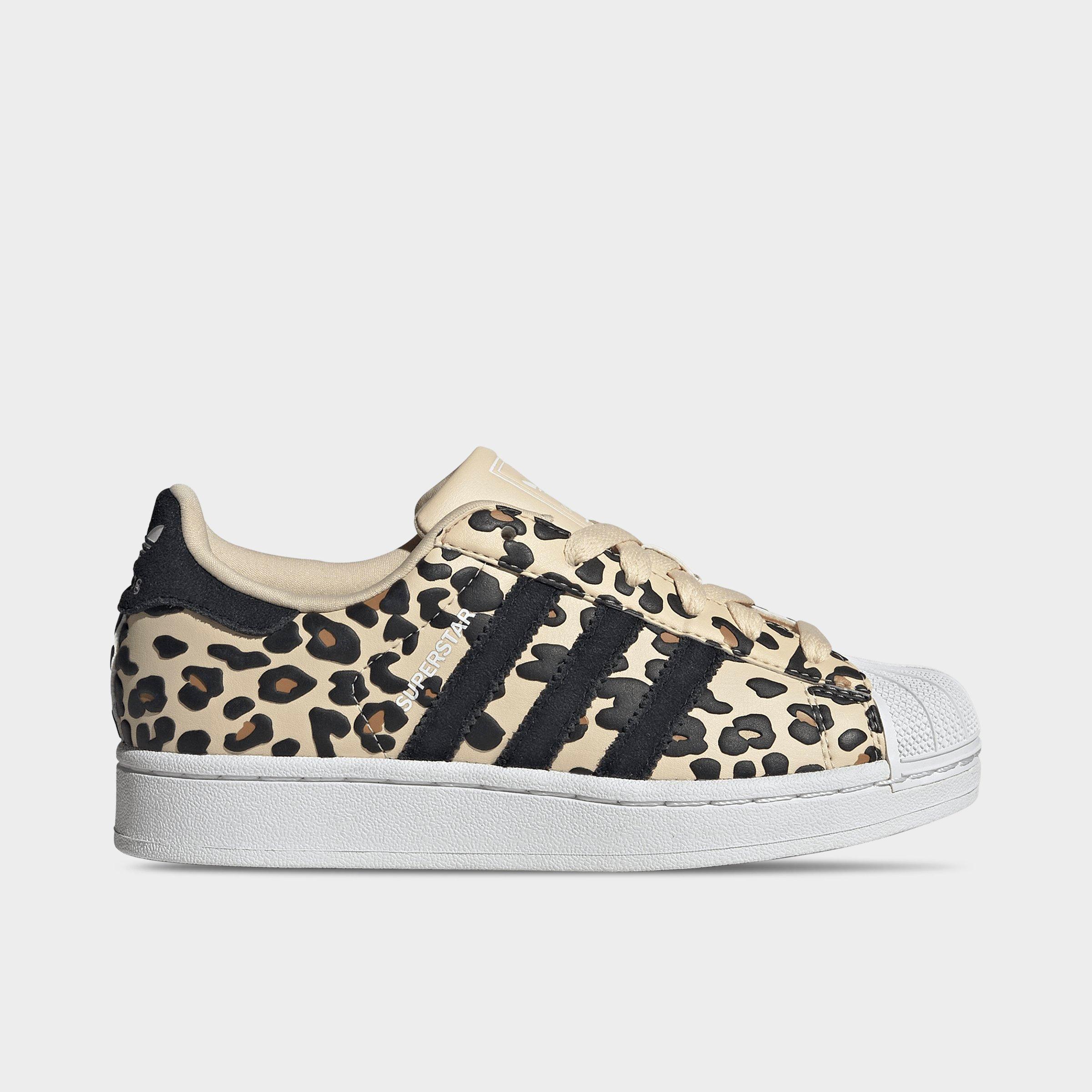 adidas Big Kids Originals Superstar II Casual Shoes in Sand Strata/Black/White Size: 6.5