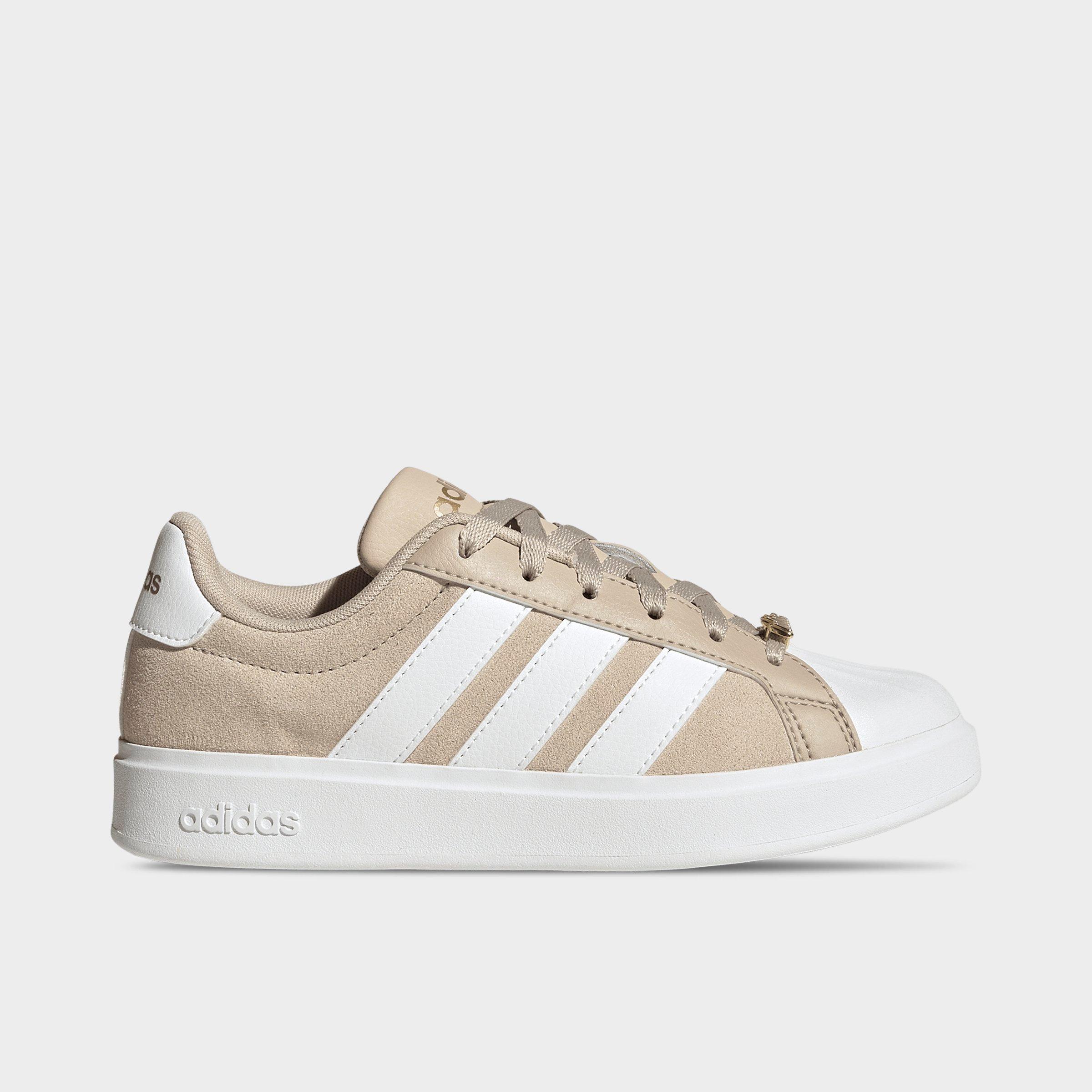 adidas Girls Big Kids Streettalk Casual Shoes in Wonder Beige/Cloud White/Gold Metallic Size: 6.5
