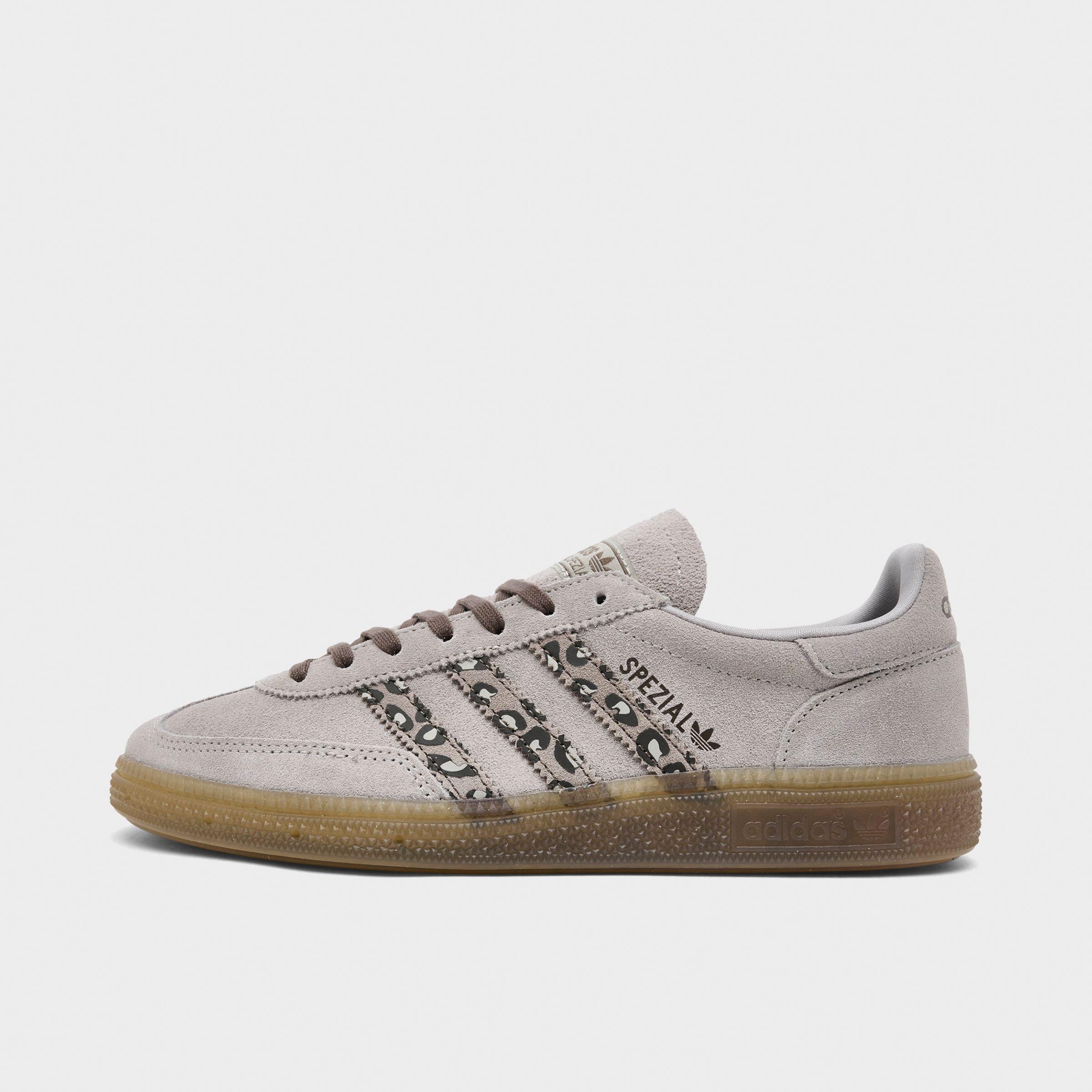 adidas Big Kids Originals Handball Spezial Casual Shoes in Brown/Leopard Size: 6.0