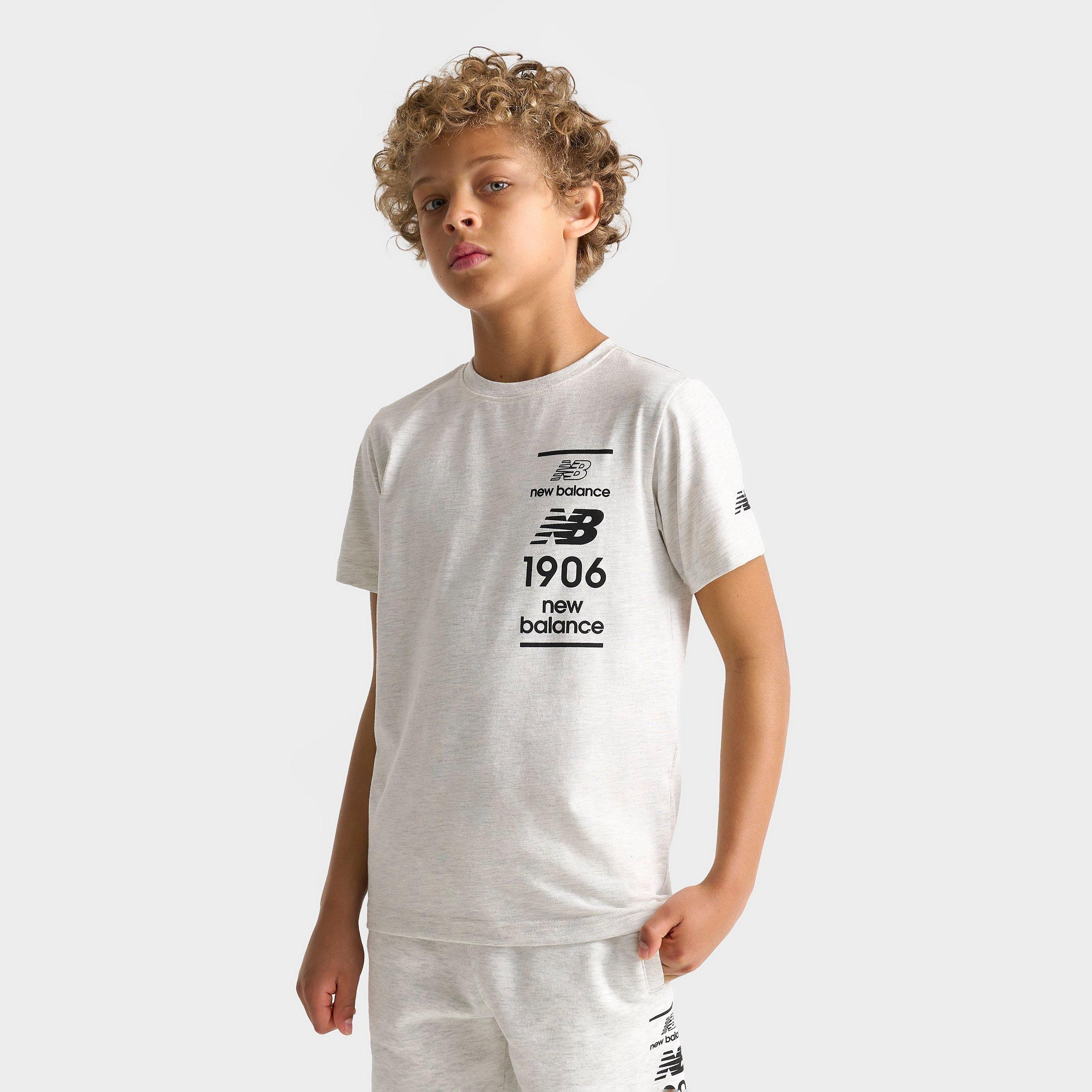 New Balance Kids Stacked Logo T-Shirt in Oatmeal Heather Size: Small