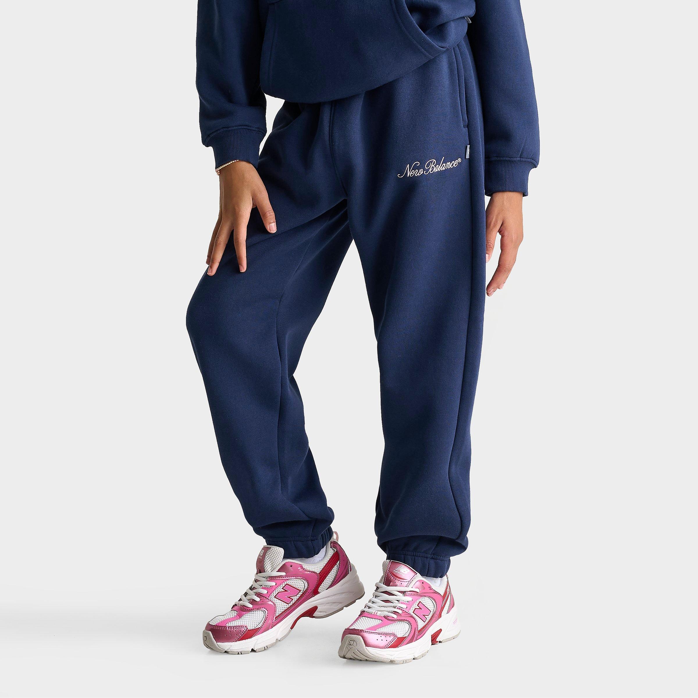 New Balance Girls Big Kids Crest Oversized Fleece Jogger Pants