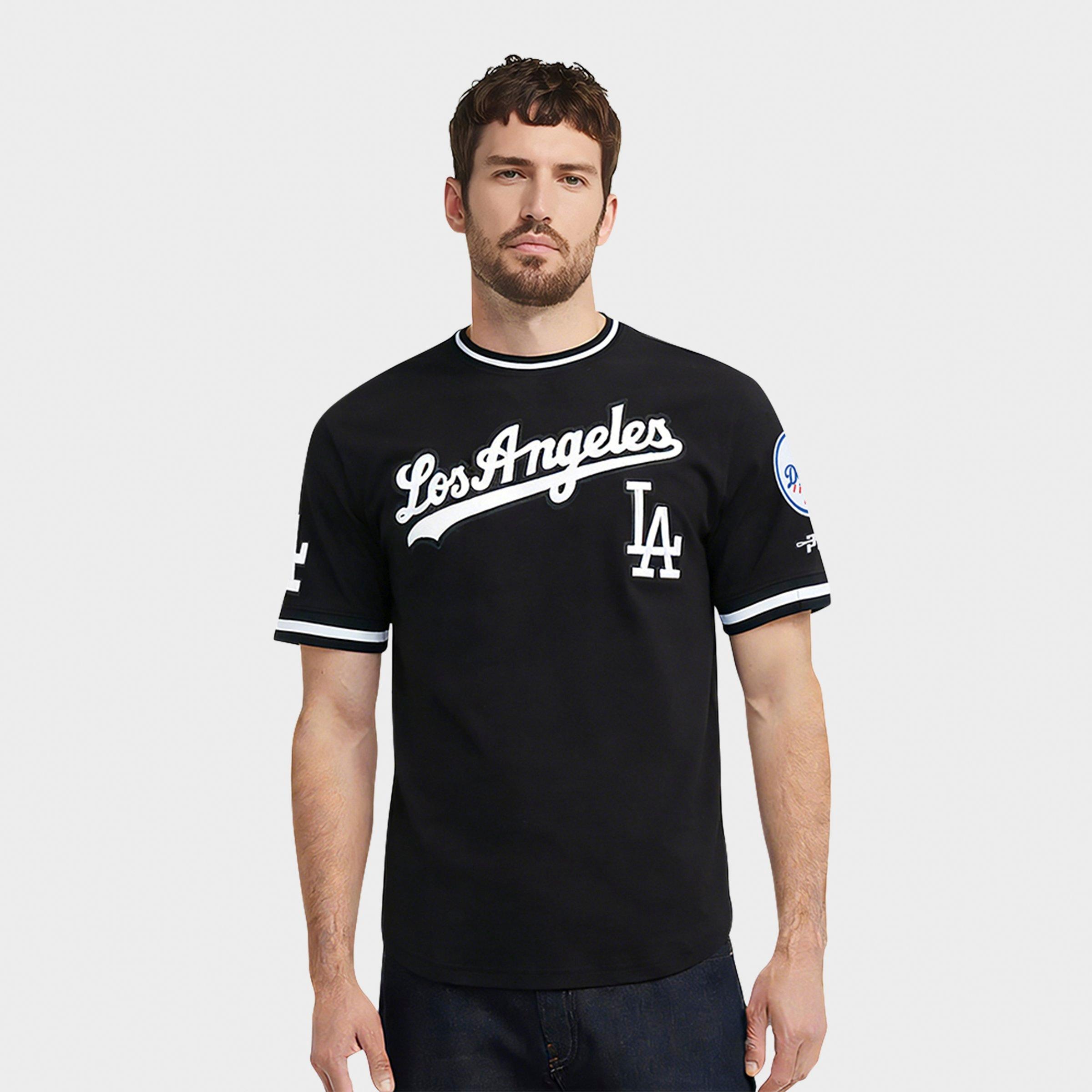 Pro Standard Men's Los Angeles Dodgers MLB Classic Chenille T-Shirt in Black Size: Small