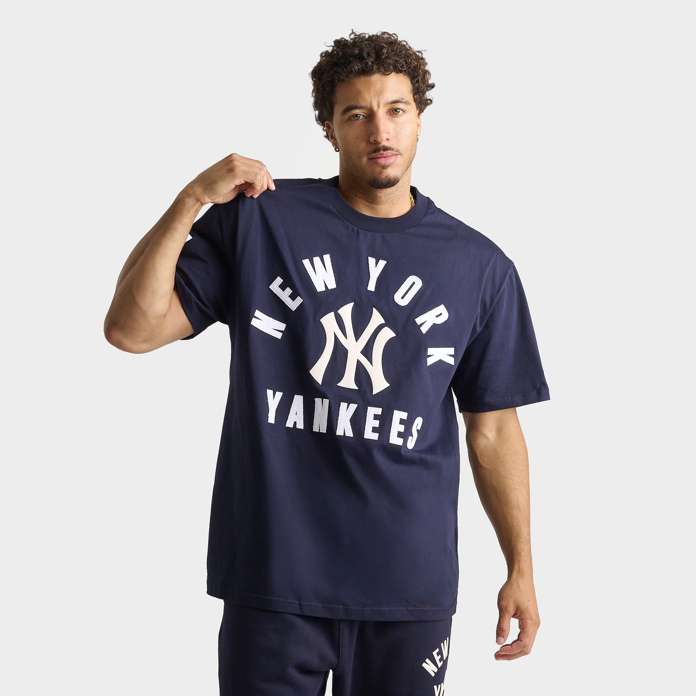 Pro Standard Men's New York Yankees MLB First Team T-Shirt in Midnight Size: Small