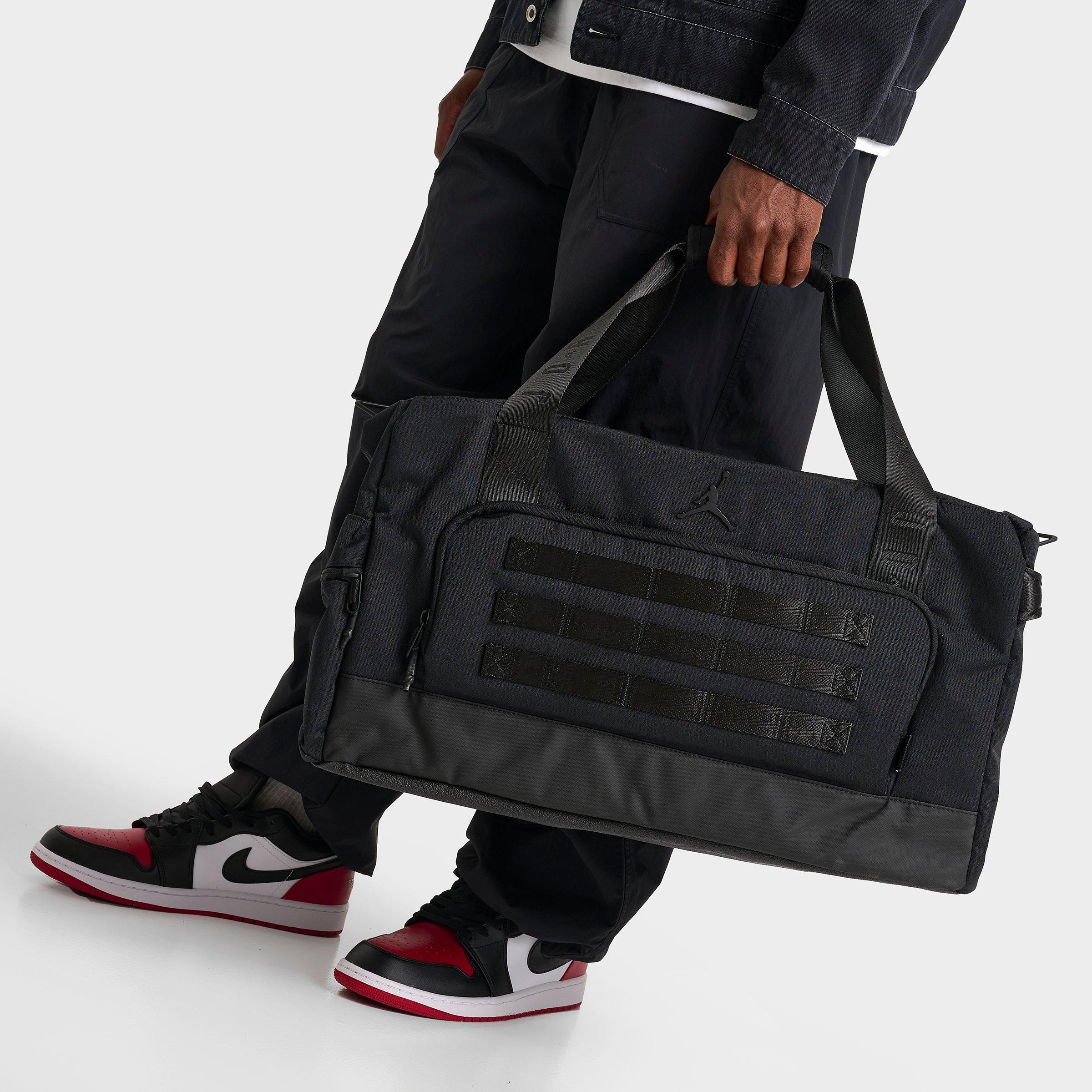 Jordan Collectors Duffel Bag (44L) in Black Size: NOSIZE