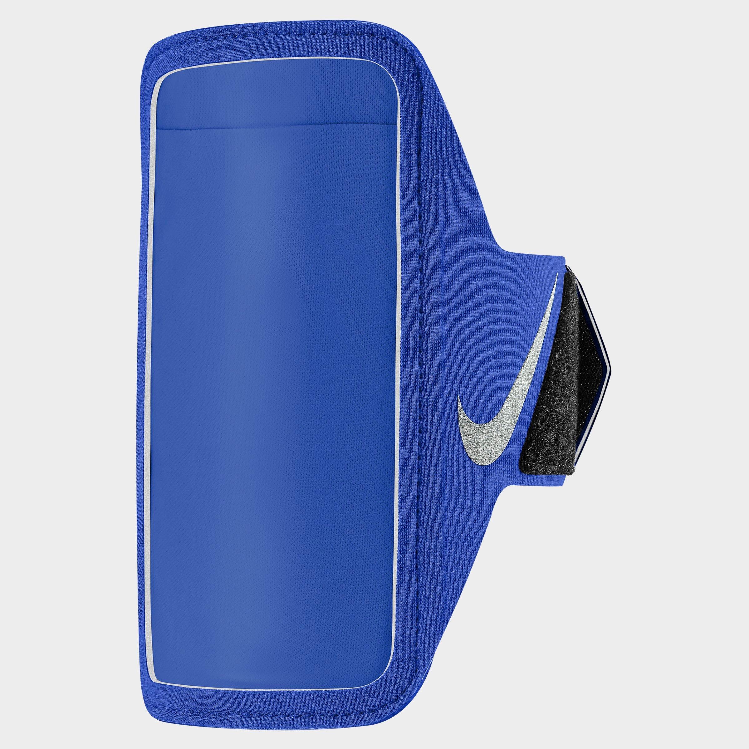 Nike Lean Armband Plus in GAME ROYAL/BLACK/SIL