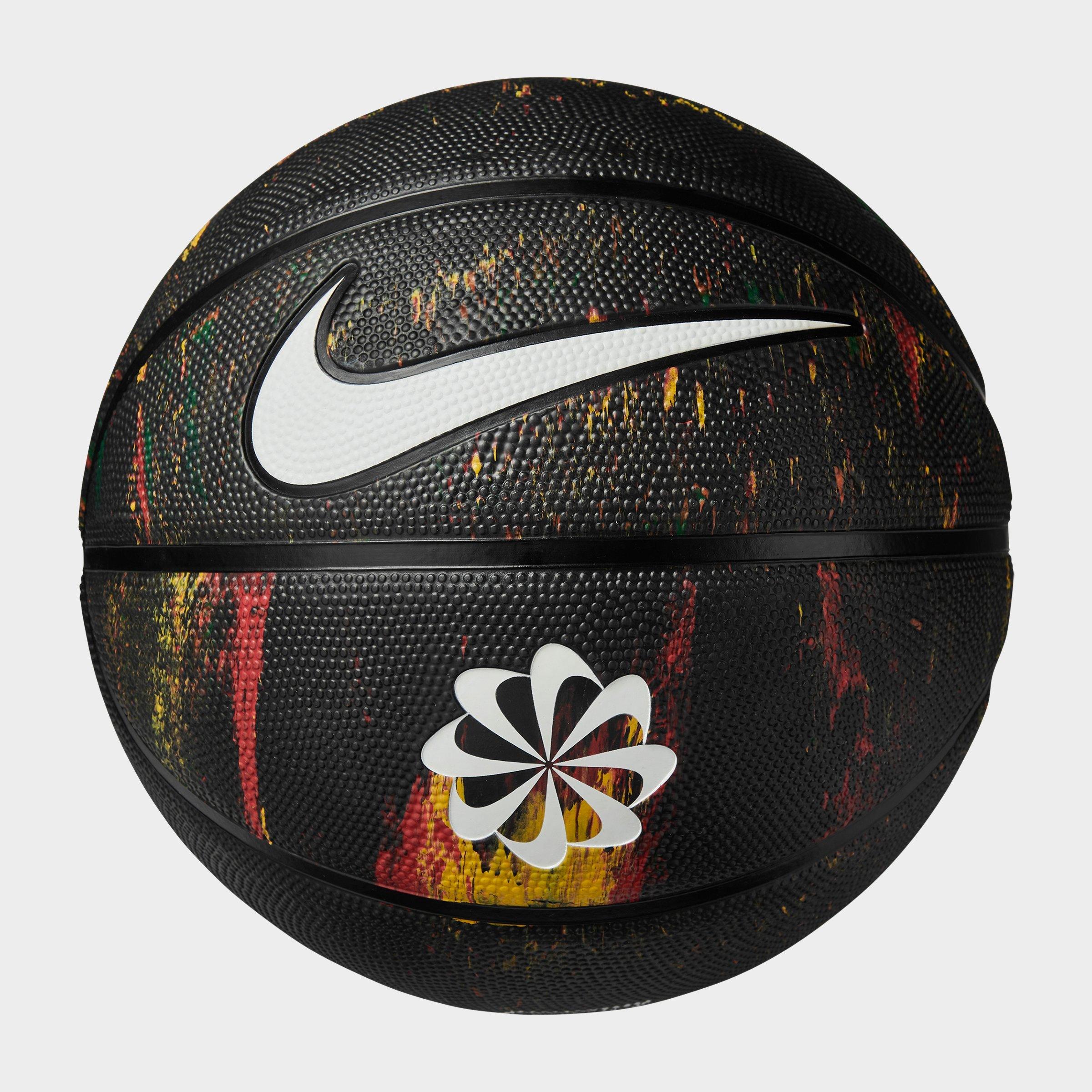 Nike Everyday Playground Next Nature 8P Basketball in Black Size: 7