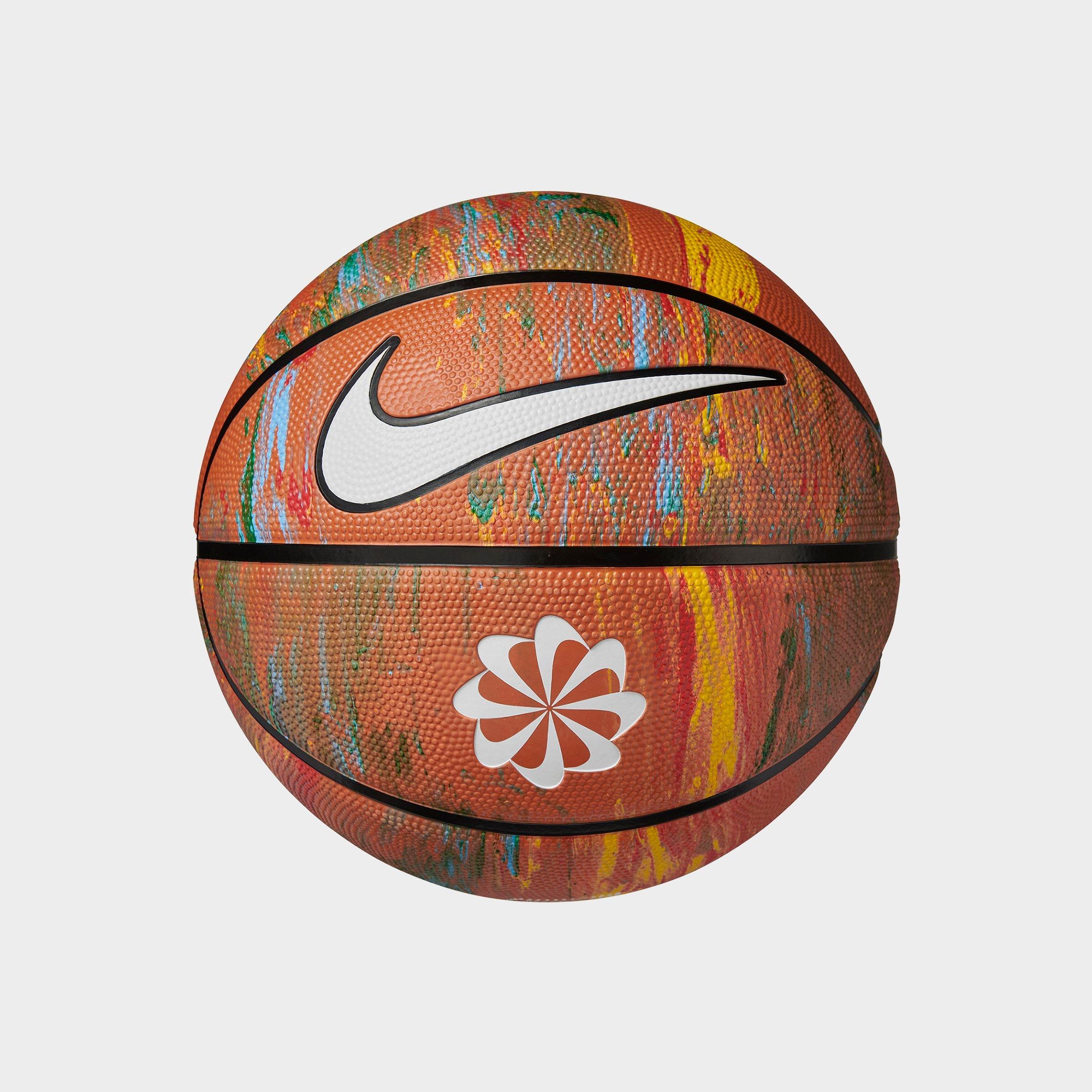 Nike Everyday Playground Next Nature 8P Basketball in Amber/Black Size: 7