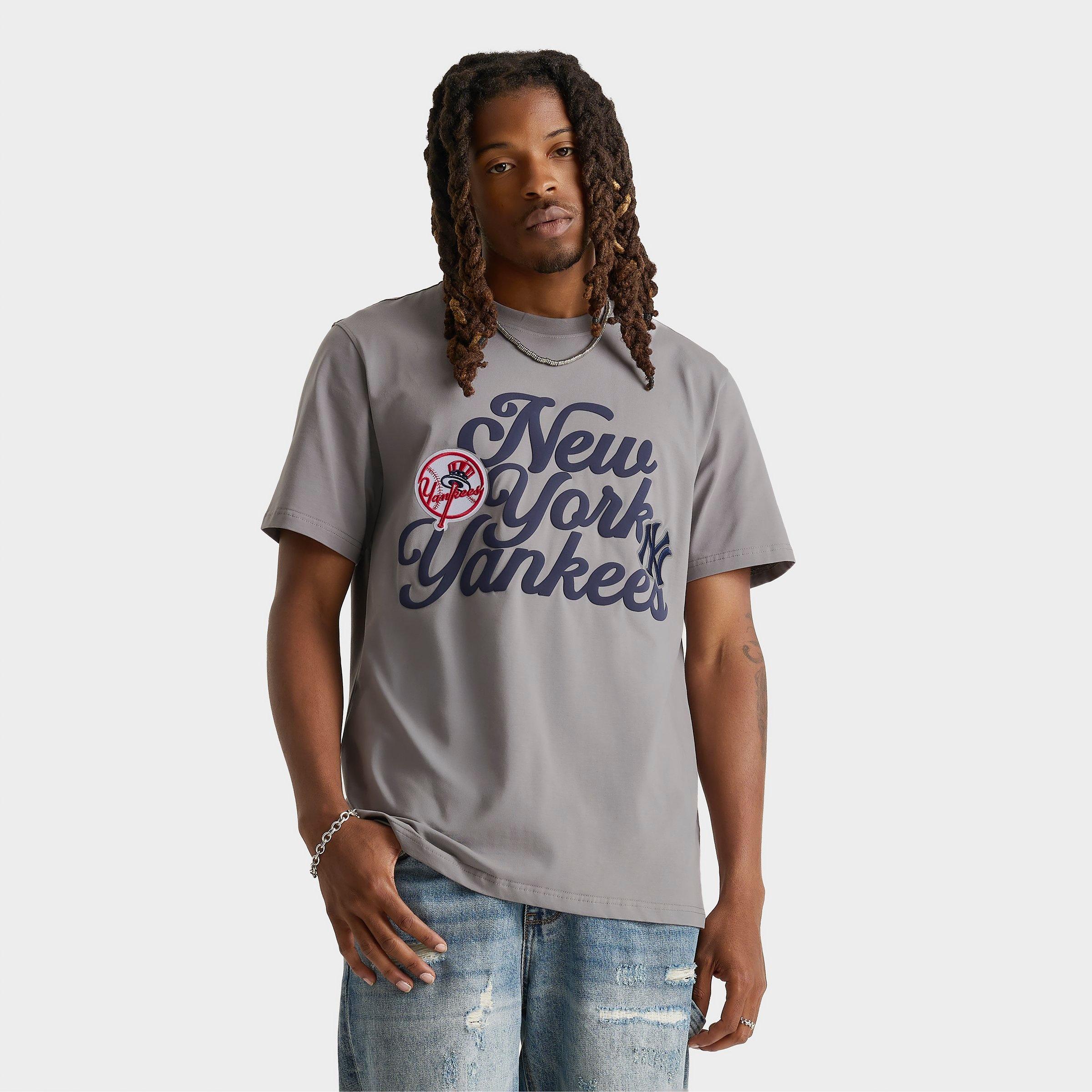 Men's Pro Standard New York Yankees MLB Souvenir T-Shirt
