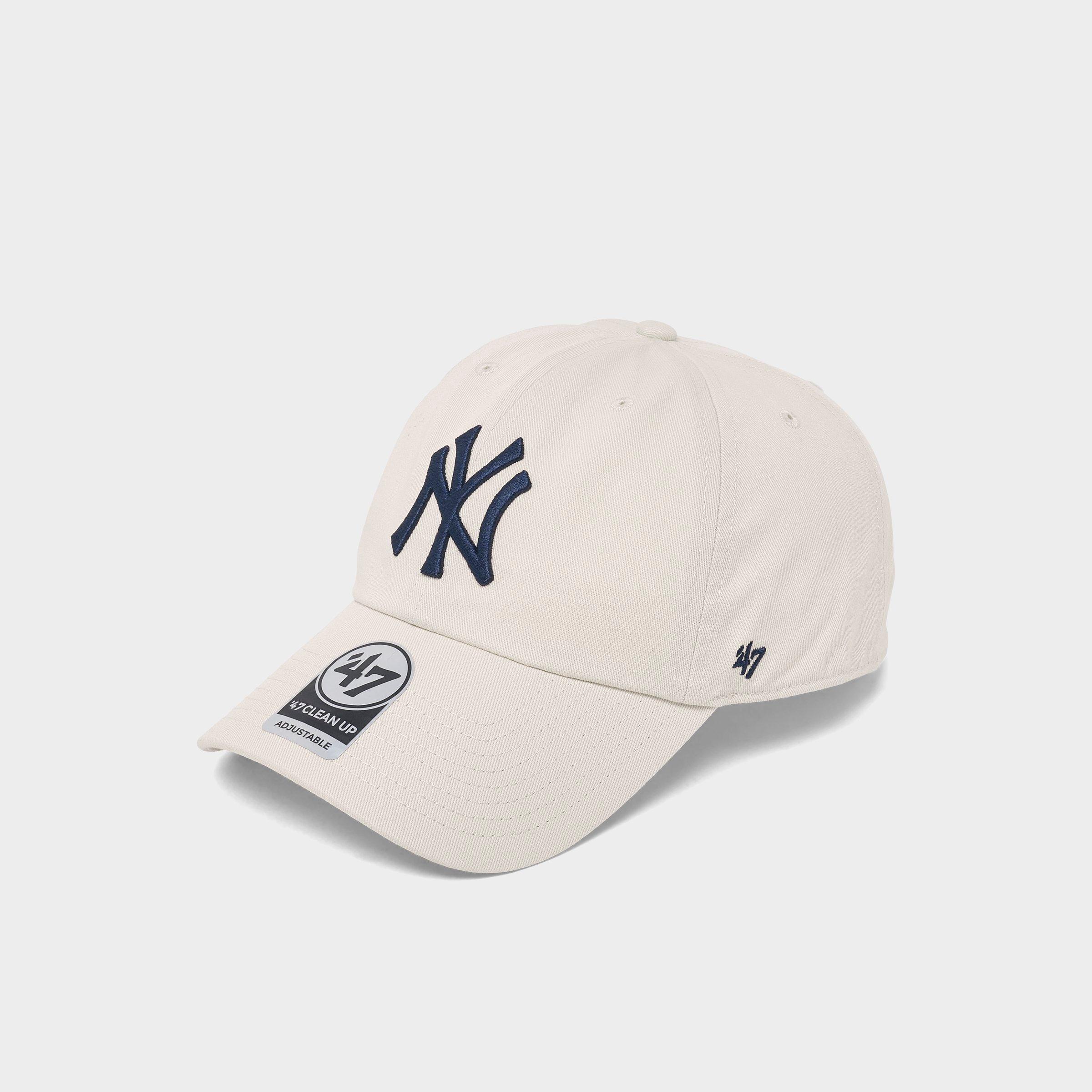 47 Brand '47 New York Yankees MLB Clean Up Strapback Hat in Natural/Navy