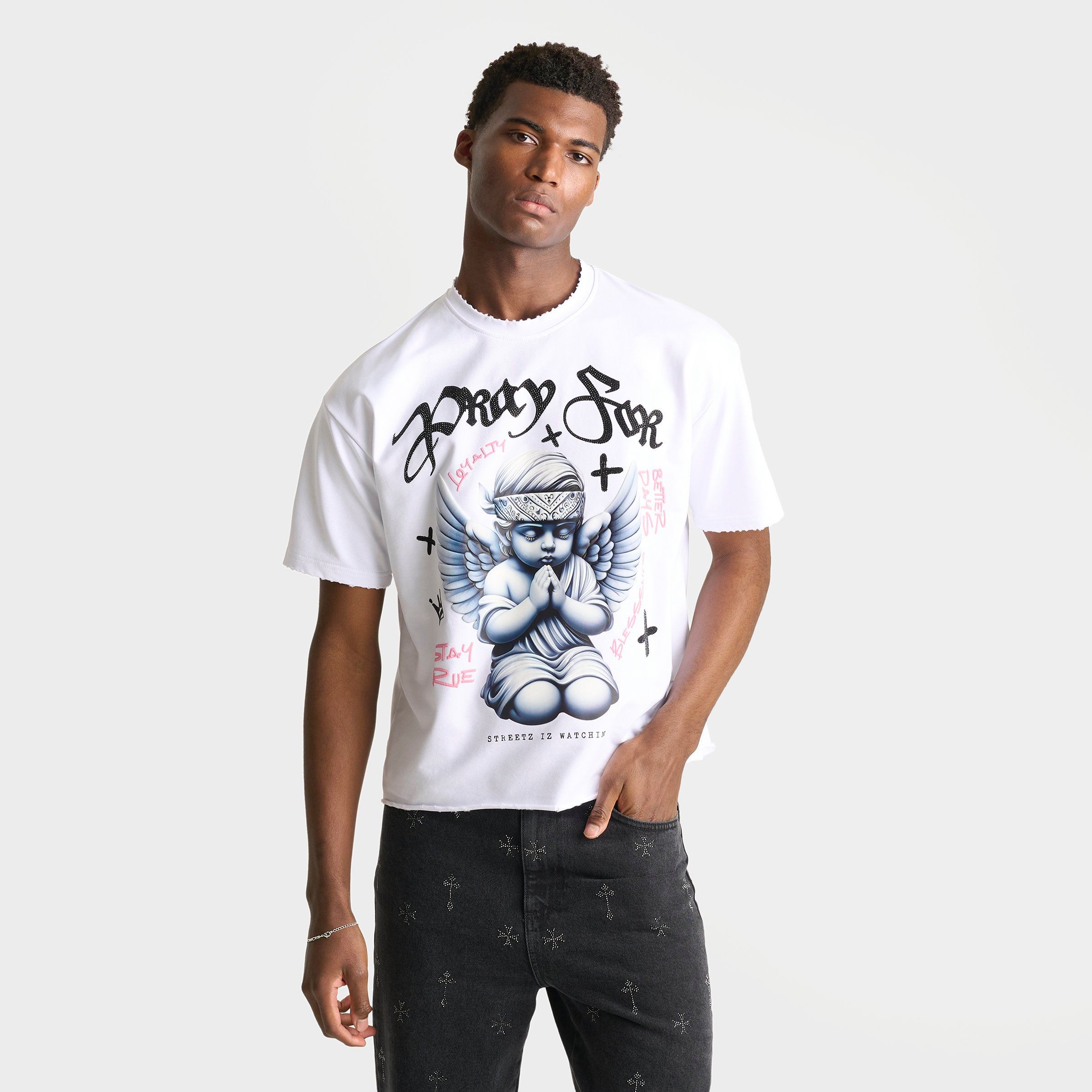 Streetz Iz Watchin Men's Streetz Is Watchin Pray For Better Cropped T-Shirt