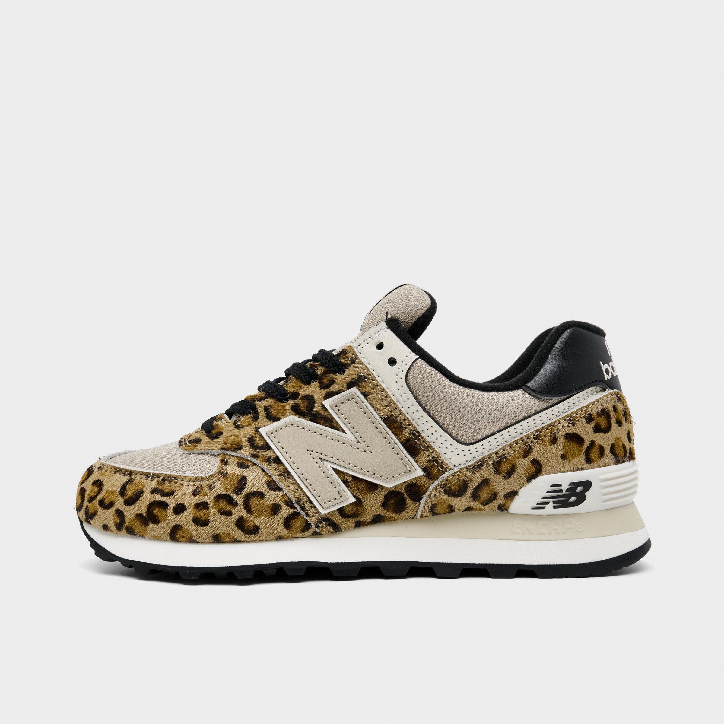 New Balance Women's 574 Casual Shoes in Stoneware/Linen/Black Size: 8.0