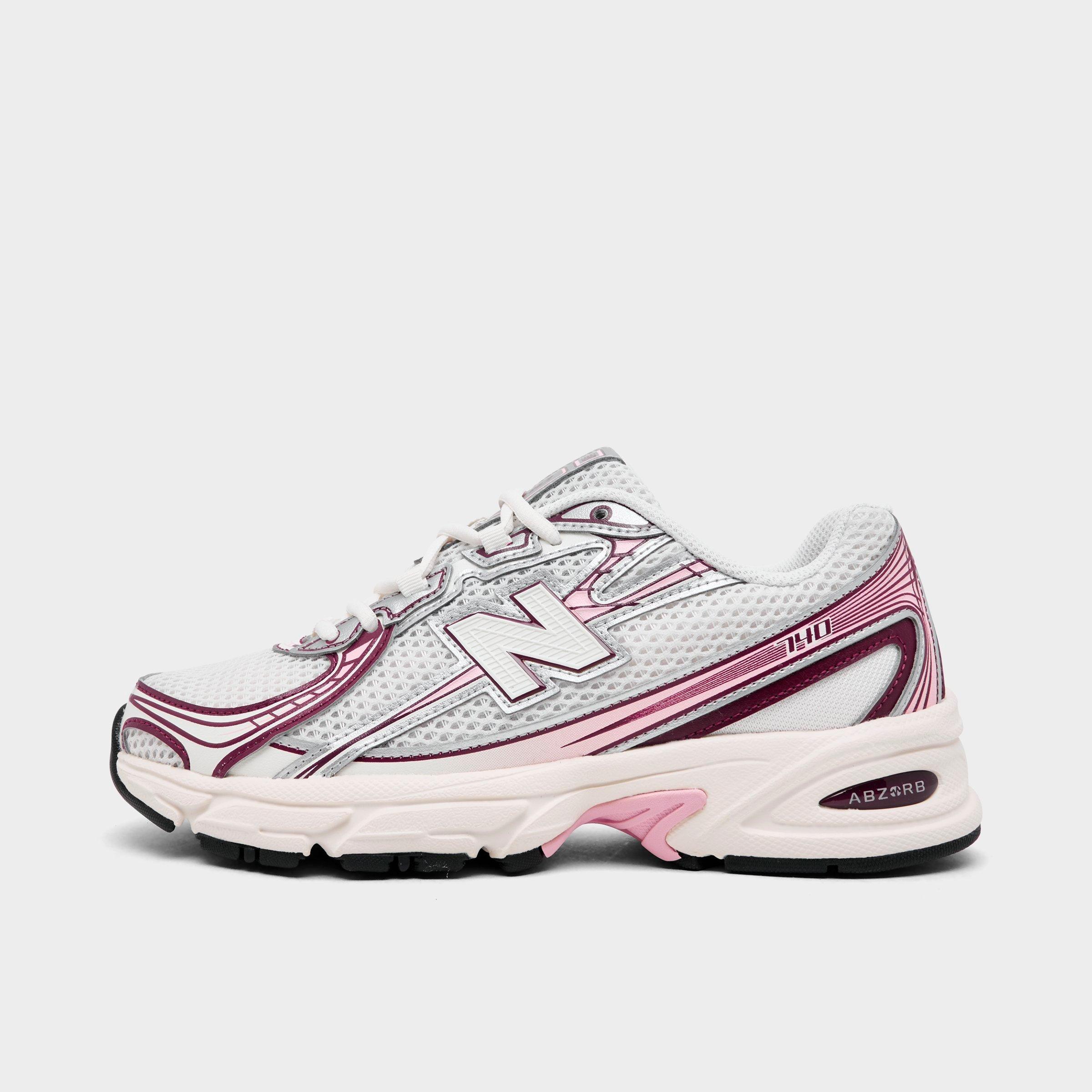 New Balance Women's 740 Casual Shoes